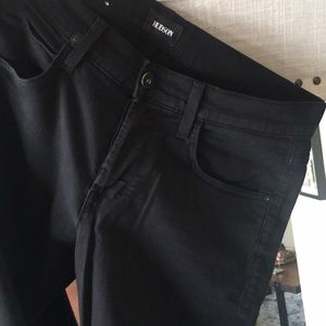 HUDSON “Byron Five Pocket Straight” Jeans